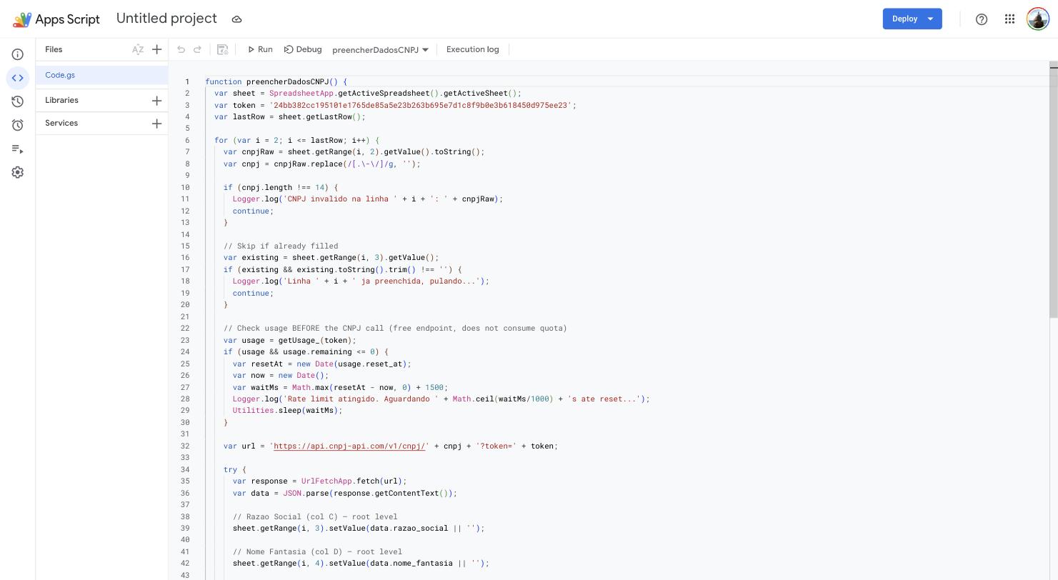 Editor do Apps Script com o código colado
